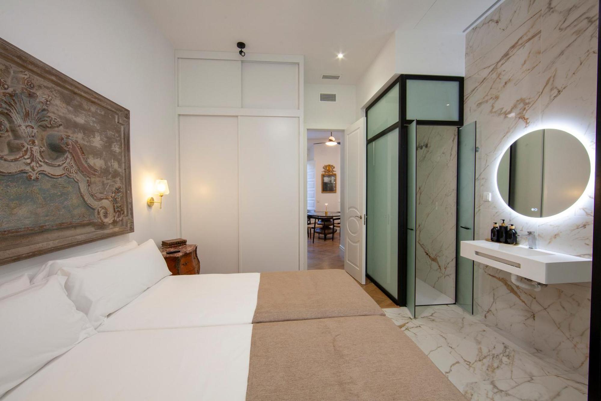 Pries Homes - Little Lotus Malaga Luaran gambar