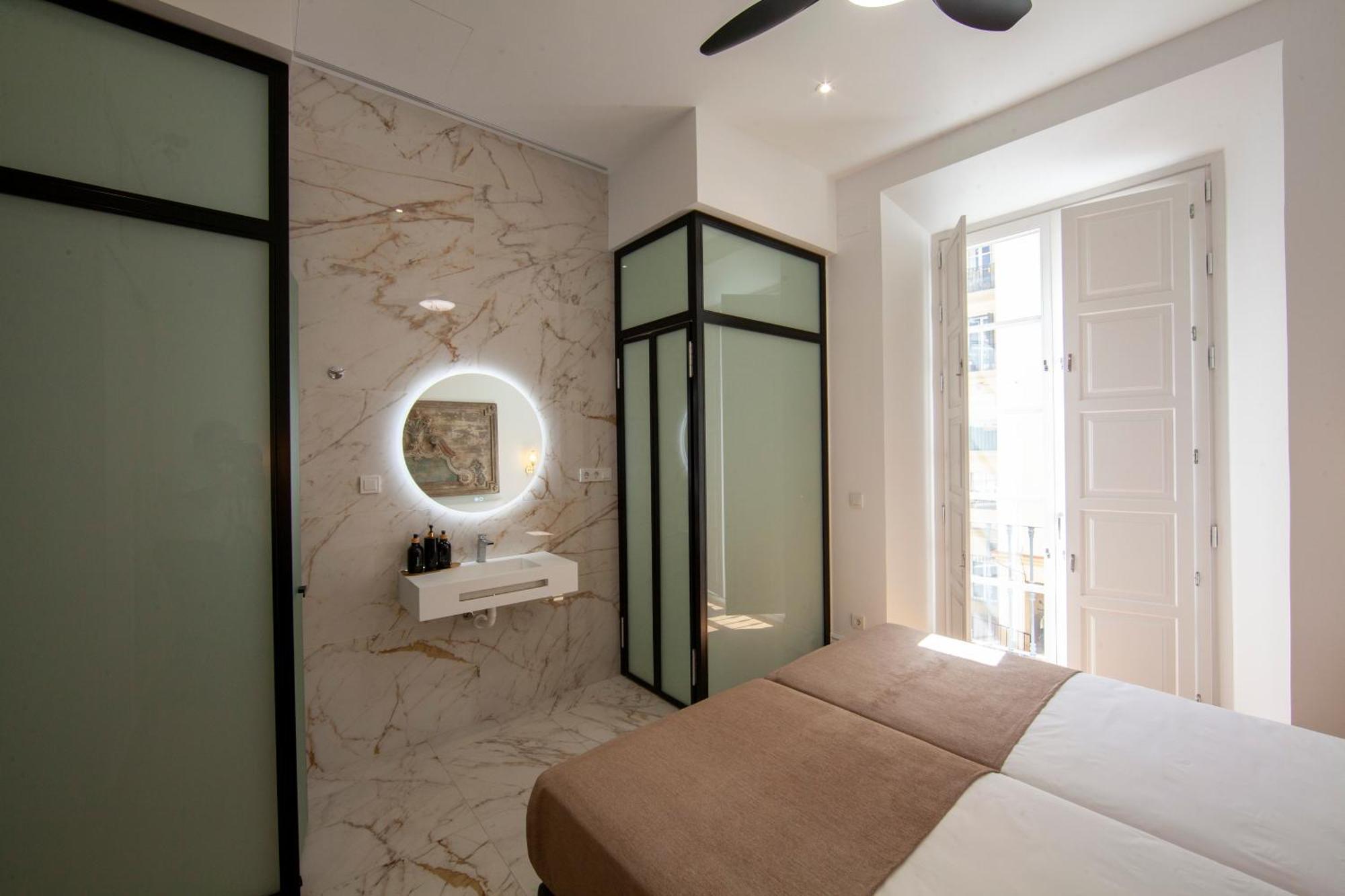 Pries Homes - Little Lotus Malaga Luaran gambar