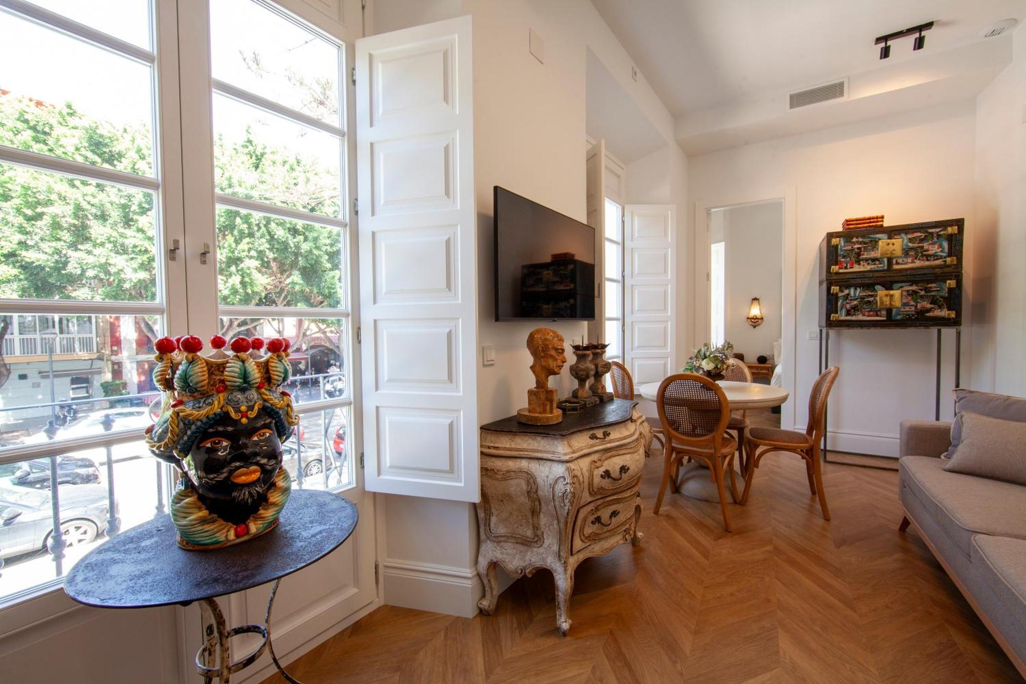 Pries Homes - Little Lotus Malaga Luaran gambar