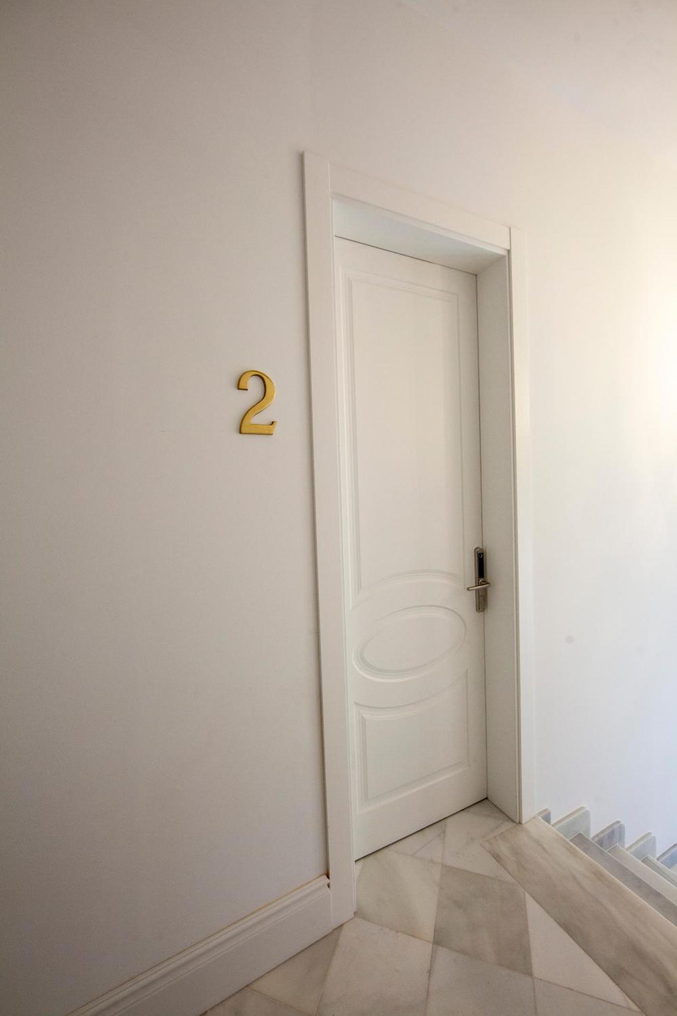 Pries Homes - Little Lotus Malaga Luaran gambar