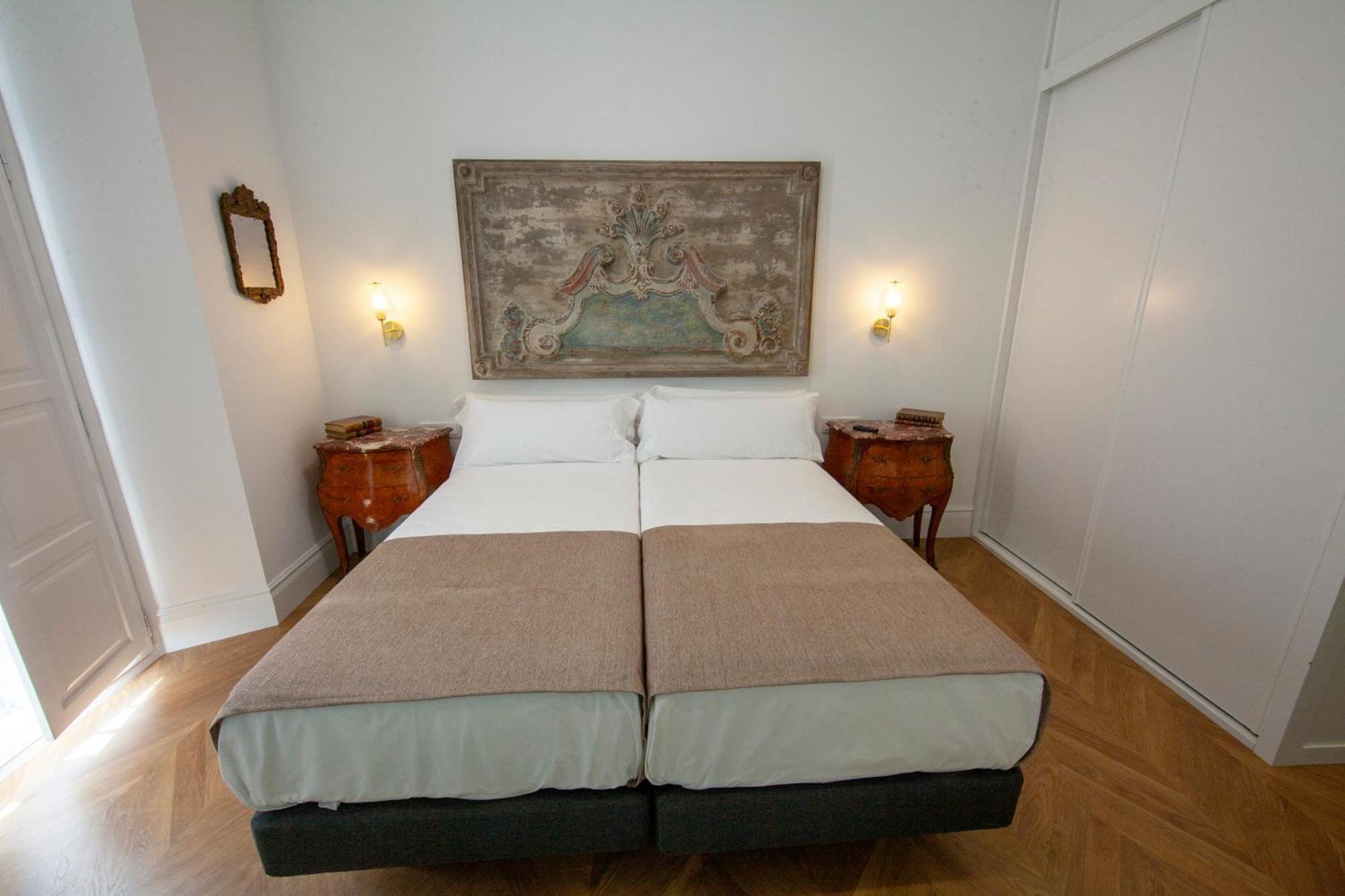 Pries Homes - Little Lotus Malaga Luaran gambar