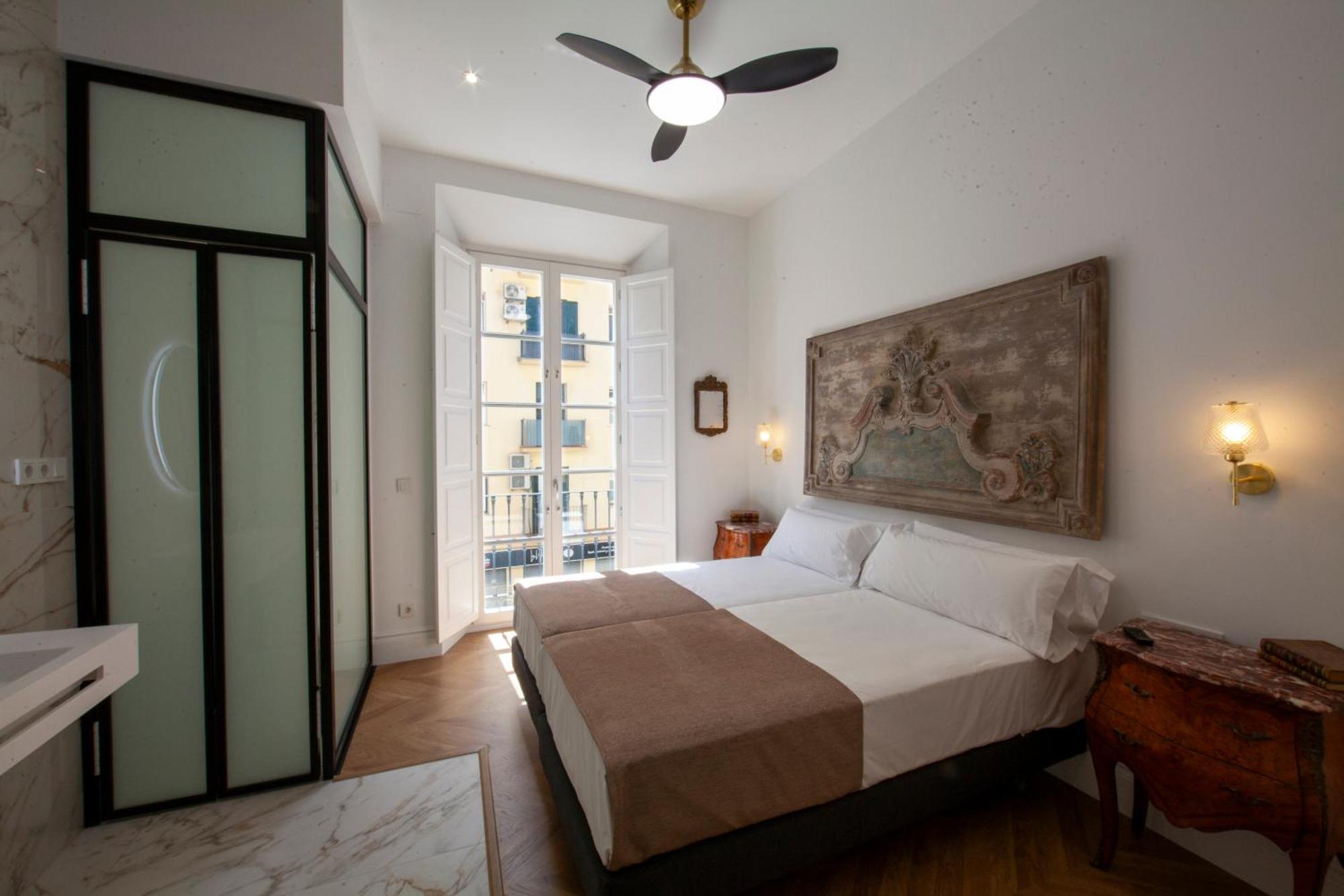 Pries Homes - Little Lotus Malaga Luaran gambar