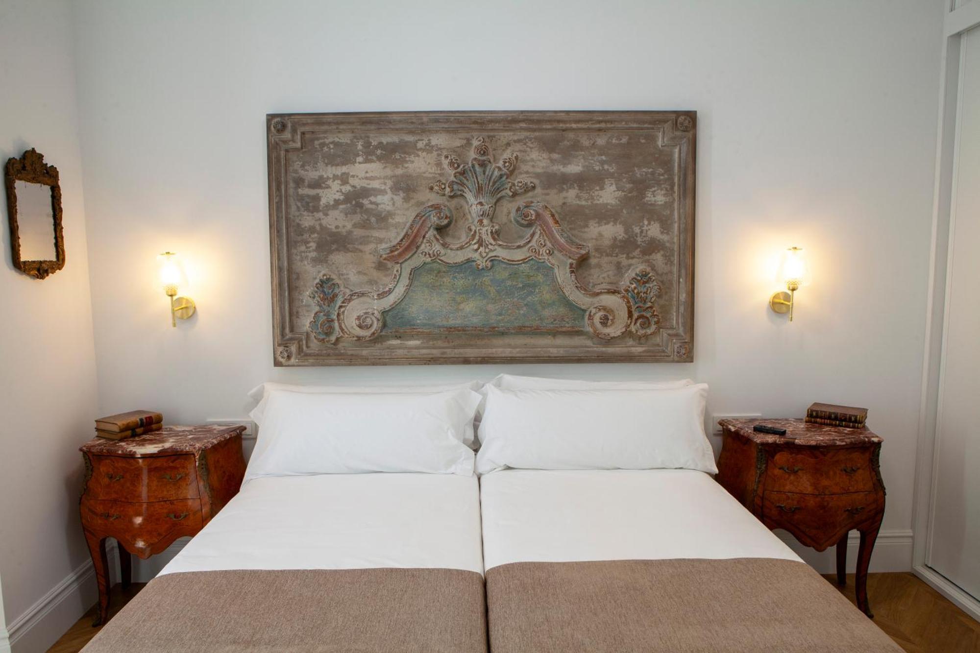 Pries Homes - Little Lotus Malaga Luaran gambar