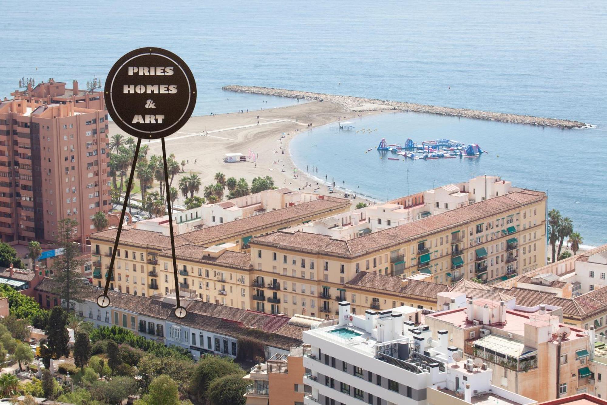 Pries Homes - Little Lotus Malaga Luaran gambar